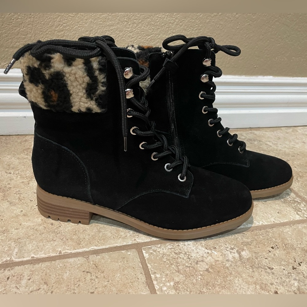 NEW-Violet and Red Samara Hiker Black Suede Bootie size 7